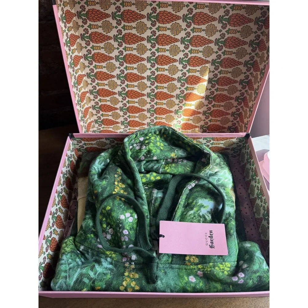 Gucci Garden 2020 Landscape Print Hoodie Size L Unisex NWT w/ Original Box Rare